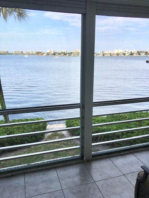 100 Waterway 209 Drive - Photo 1