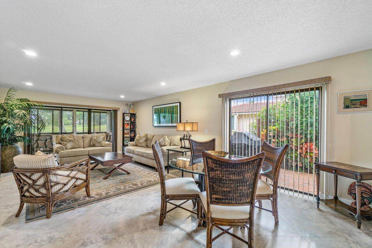29 Southport Lane - Photo 1