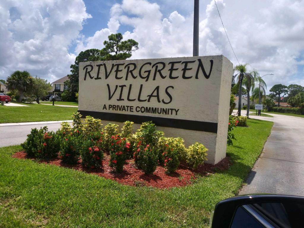 1761 Ryecroft Court - Photo 1
