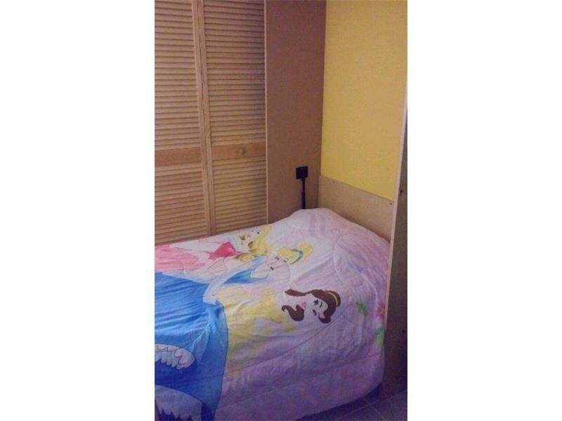 821 2 Street - Photo 1