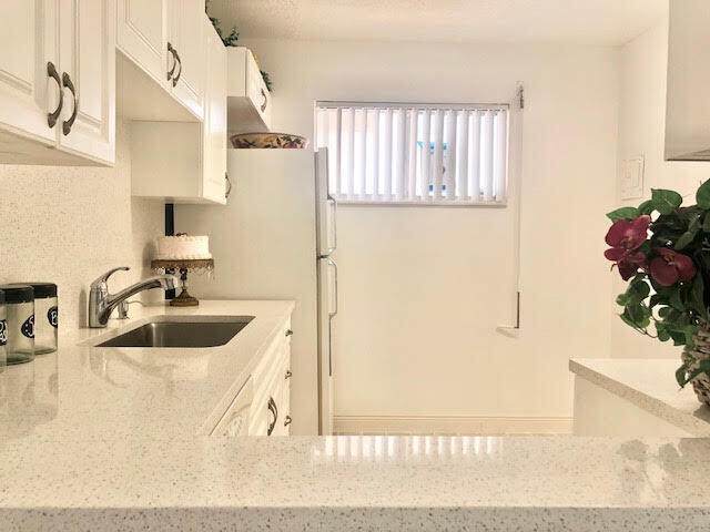 2721 Garden Drive - Photo 1
