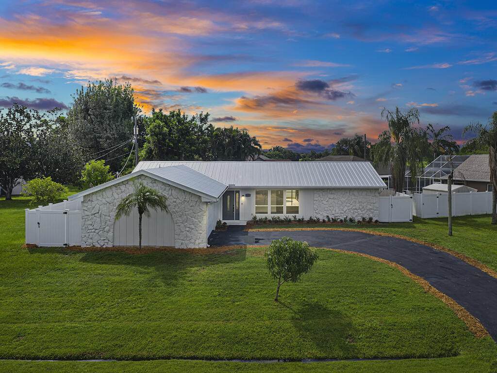 1421 Bernardo Terrace - Photo 1