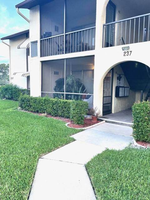 237 Pine Hov Circle - Photo 1