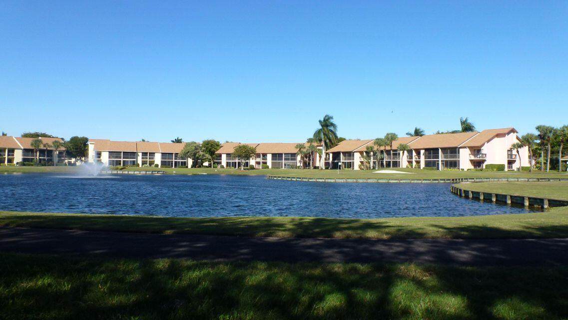 5152 Golfview Court - Photo 1