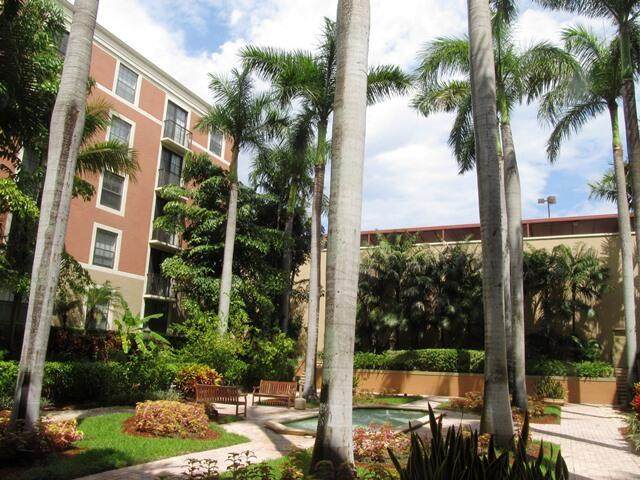 630 Sapodilla Avenue - Photo 1
