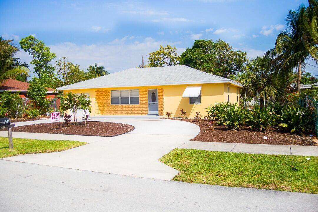 301 Southridge Road - Photo 1