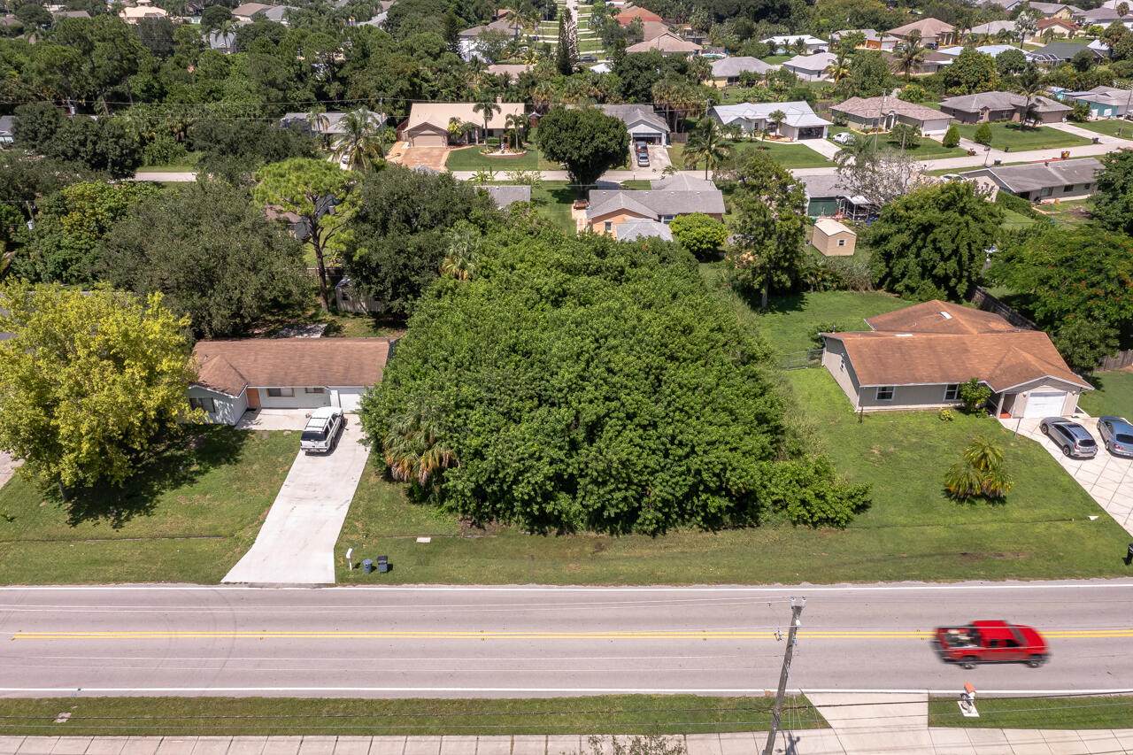 2265 Melaleuca Boulevard - Photo 1