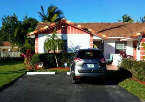 11201 39th St Street - Photo 1