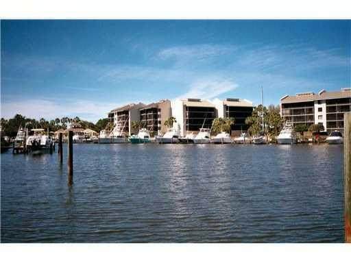 16910 Bay Street - Photo 1