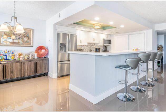 3115 Ocean Boulevard - Photo 1