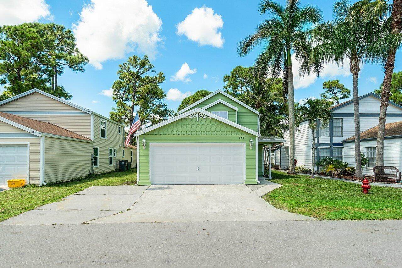 1341 Strawberry Lane - Photo 1