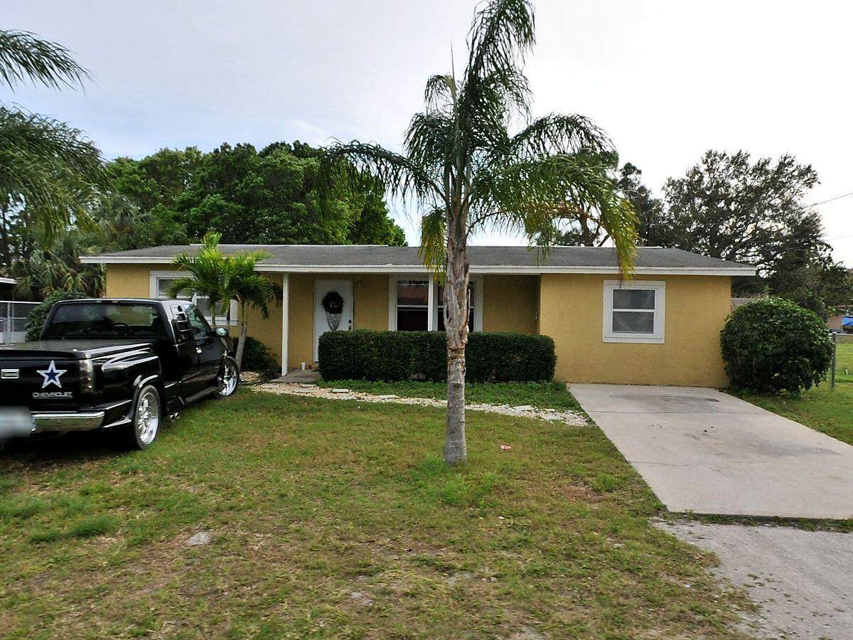 117 Garden Avenue - Photo 1