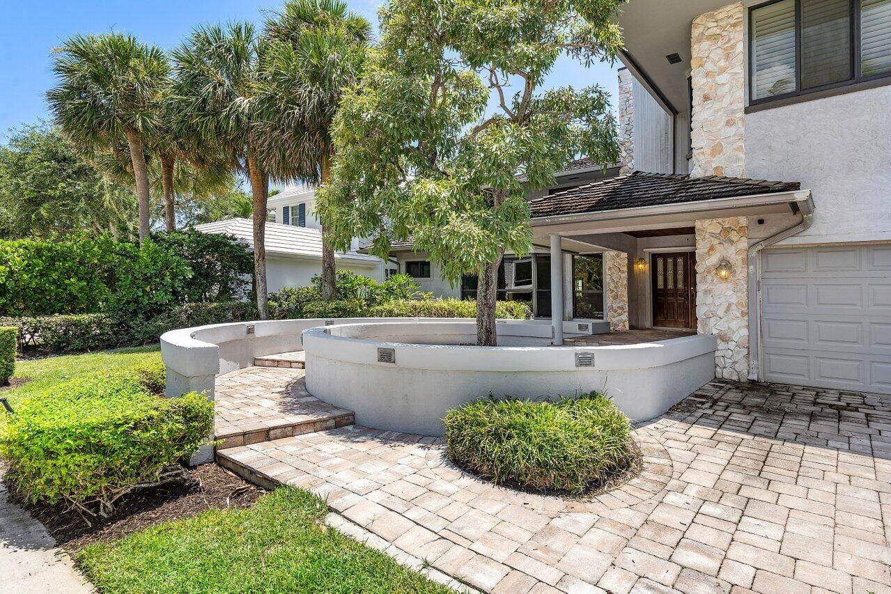 132 Cortez Road - Photo 1