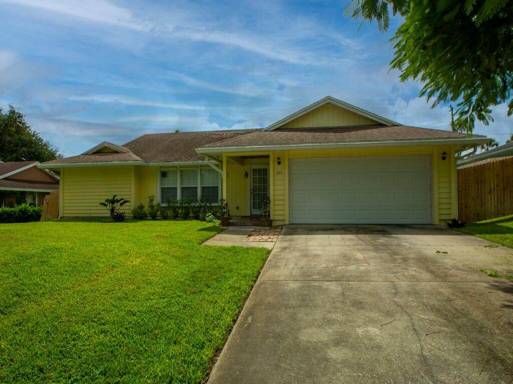 315 10th Street - Photo 1