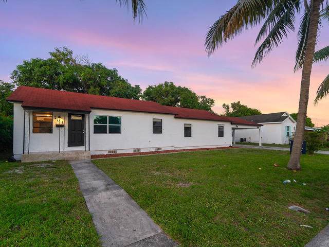 701 42nd Street - Photo 1