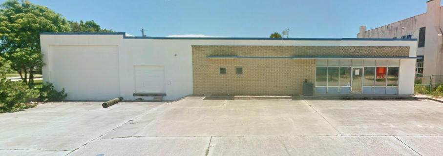 602 5th Street - Photo 1