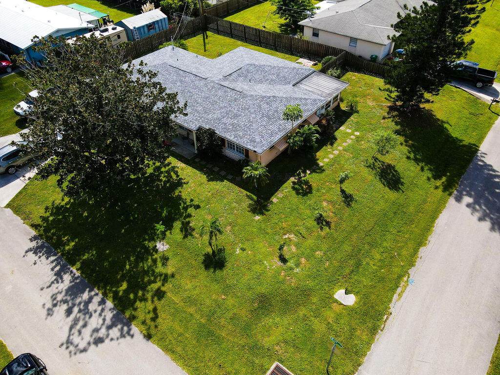 610 Ash Street - Photo 1