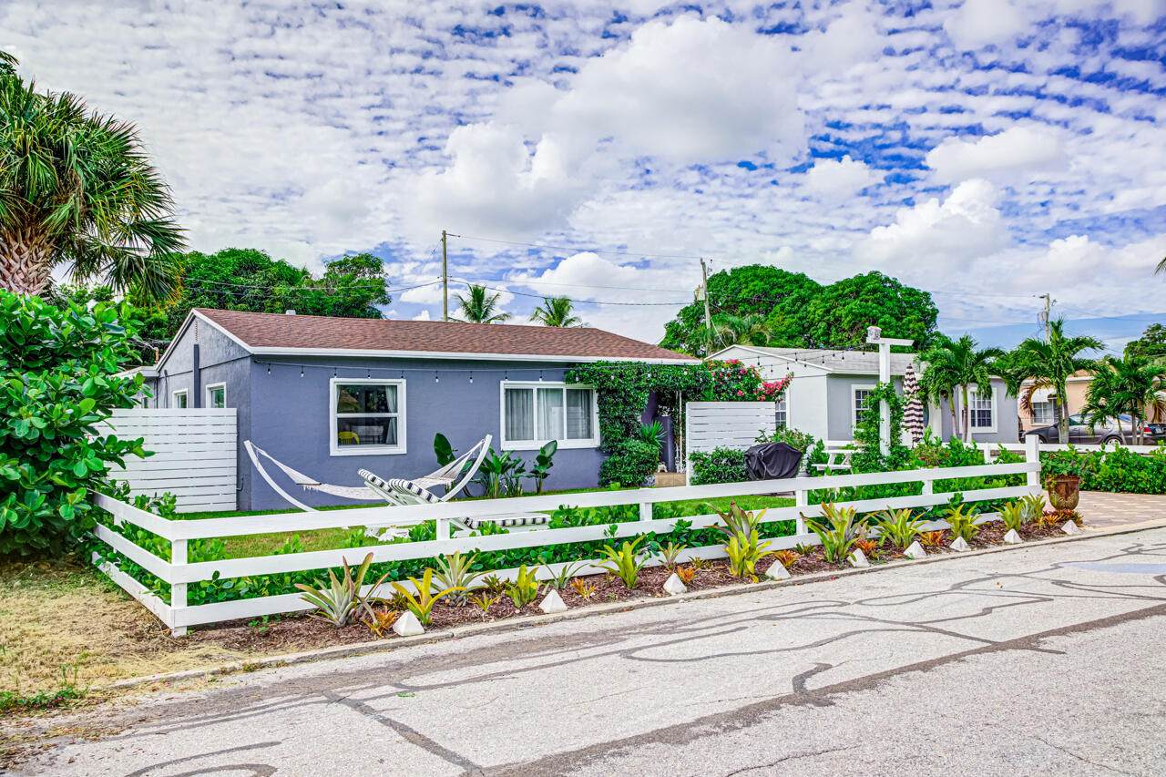 604 Piedmont Road - Photo 1