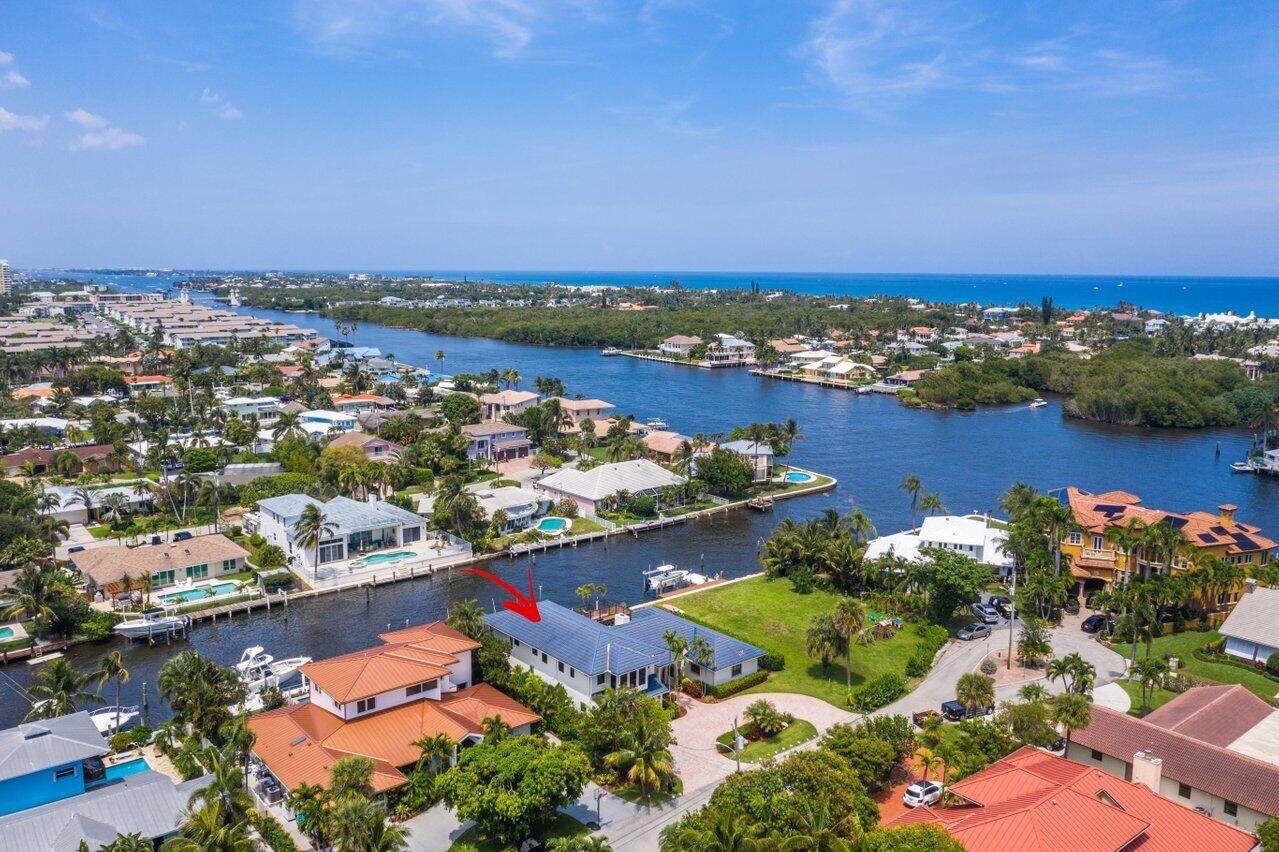 647 Riviera Drive - Photo 1