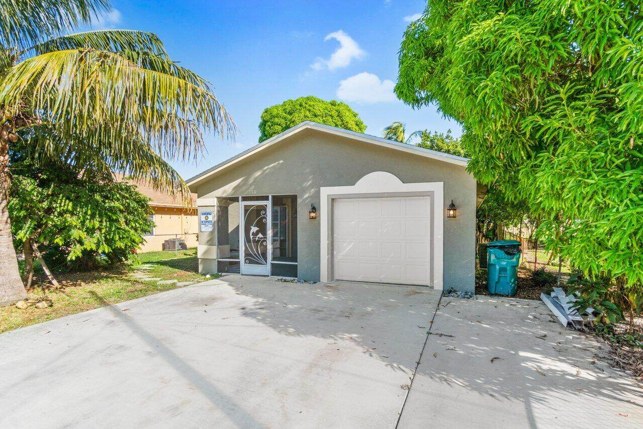 333 13th Avenue - Photo 1
