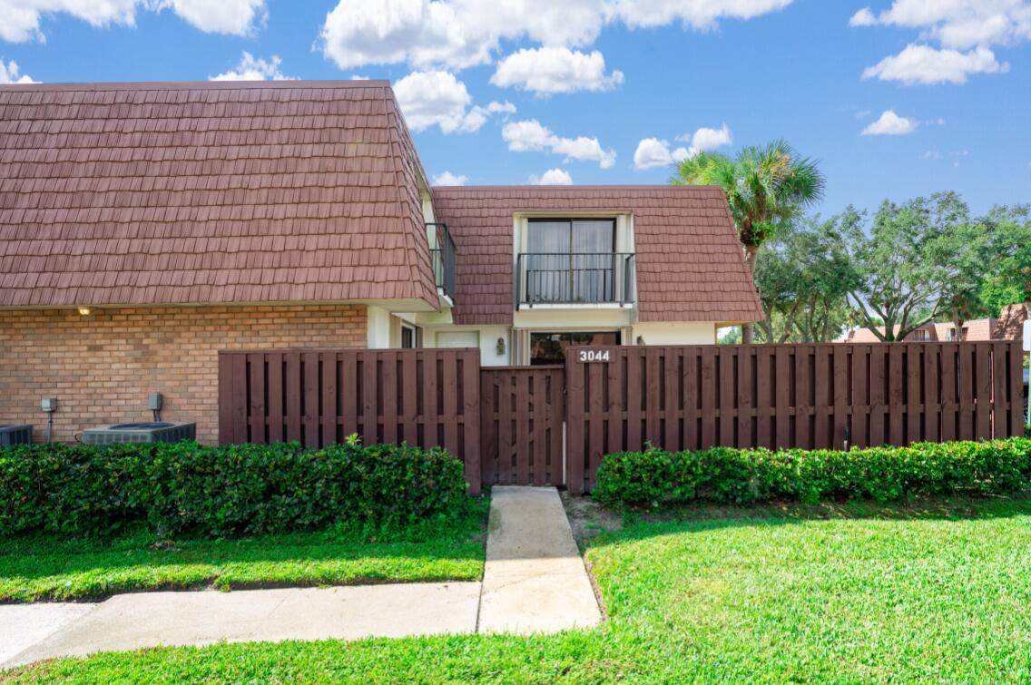 3044 Sunset Trace Circle - Photo 1