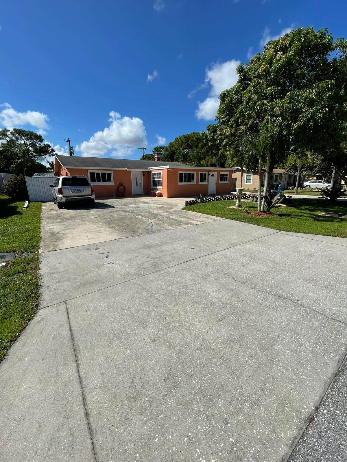 3665 Patio Court - Photo 1