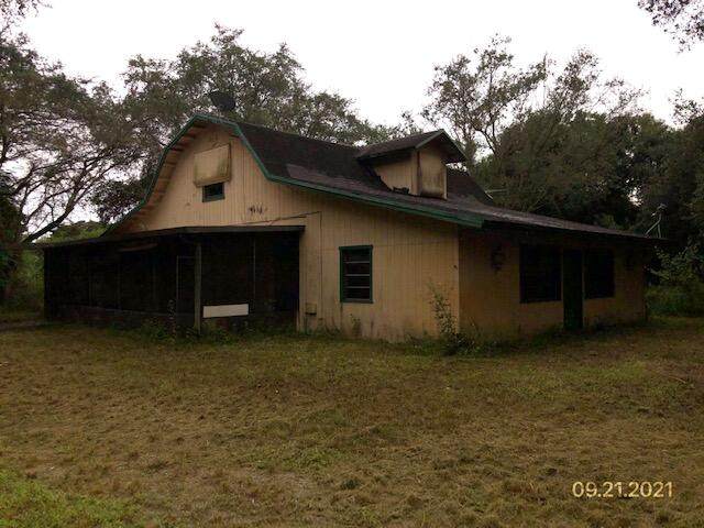4716 Windmill Road - Photo 1