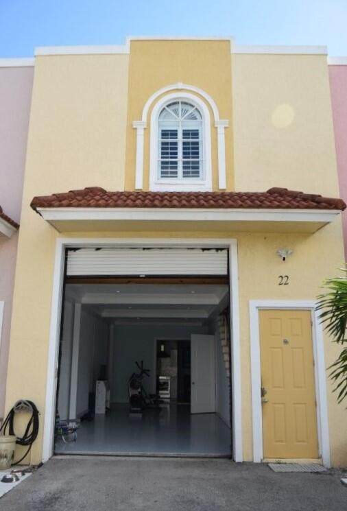 2727 Rosemary Avenue - Photo 1