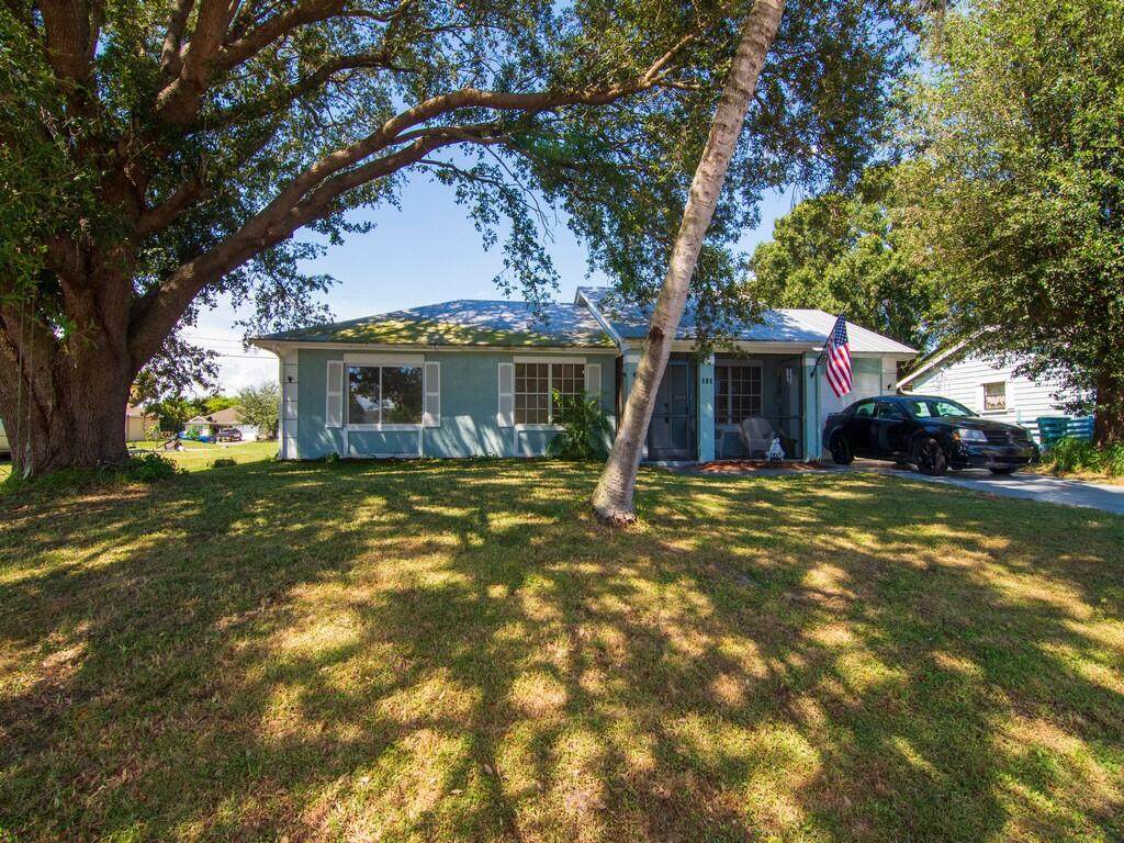 619 Pueblo Terrace - Photo 1