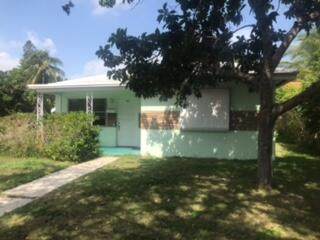 447 27th Street - Photo 1
