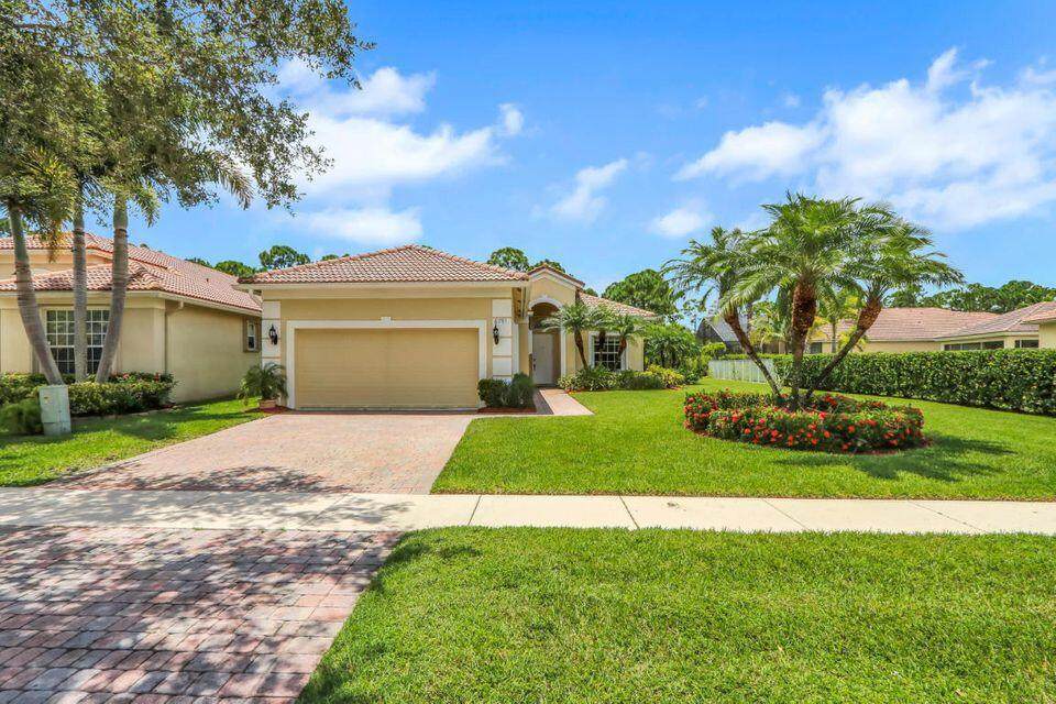 6791 Twin Oaks Circle - Photo 1