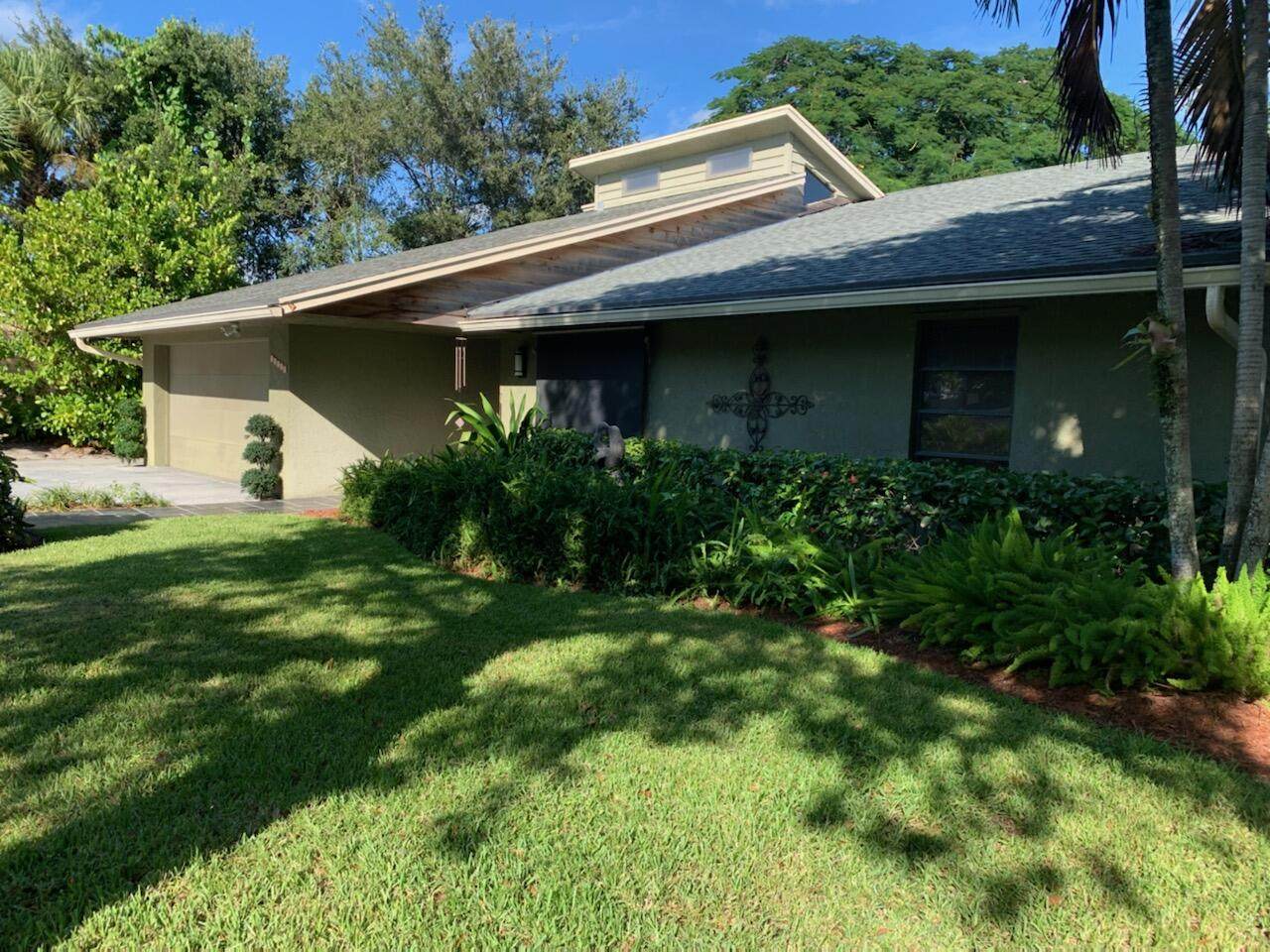 13240 Rolling Green Road - Photo 1