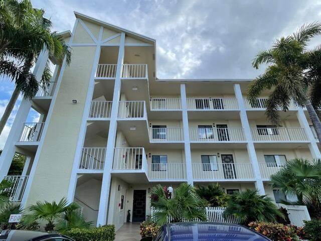 7350 Kinghurst Drive - Photo 1