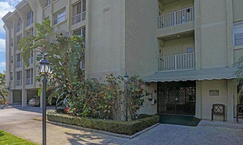 505 Spencer 207 Drive - Photo 1