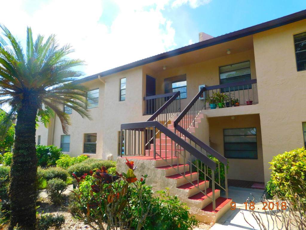 9292 Vista Del Lago - Photo 1