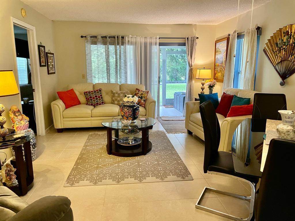 280 Cape Cod Circle - Photo 1