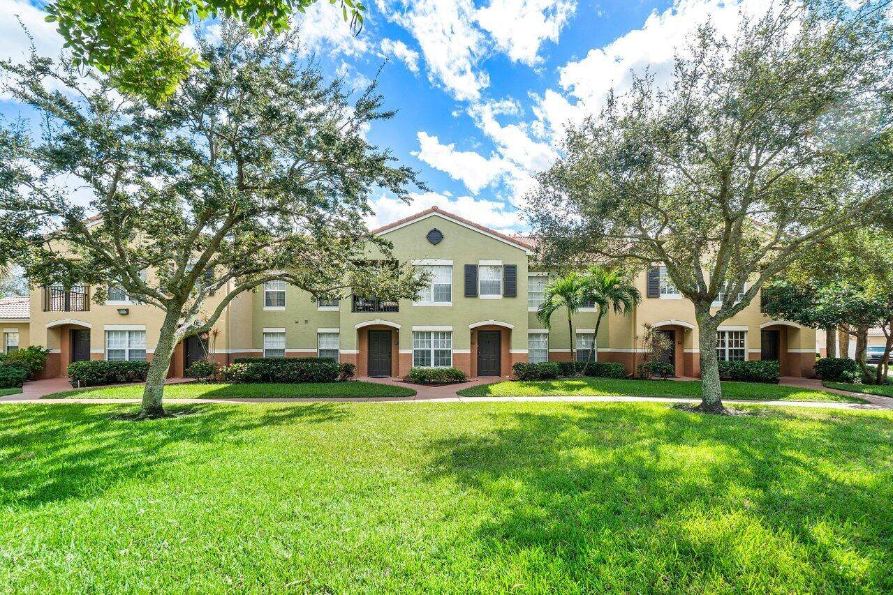 10288 Fox Trail Road - Photo 1