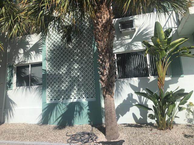 6660 Ocean Boulevard - Photo 1