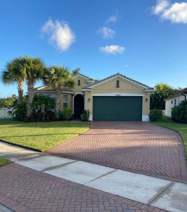 11820 Crestwood Circle - Photo 1
