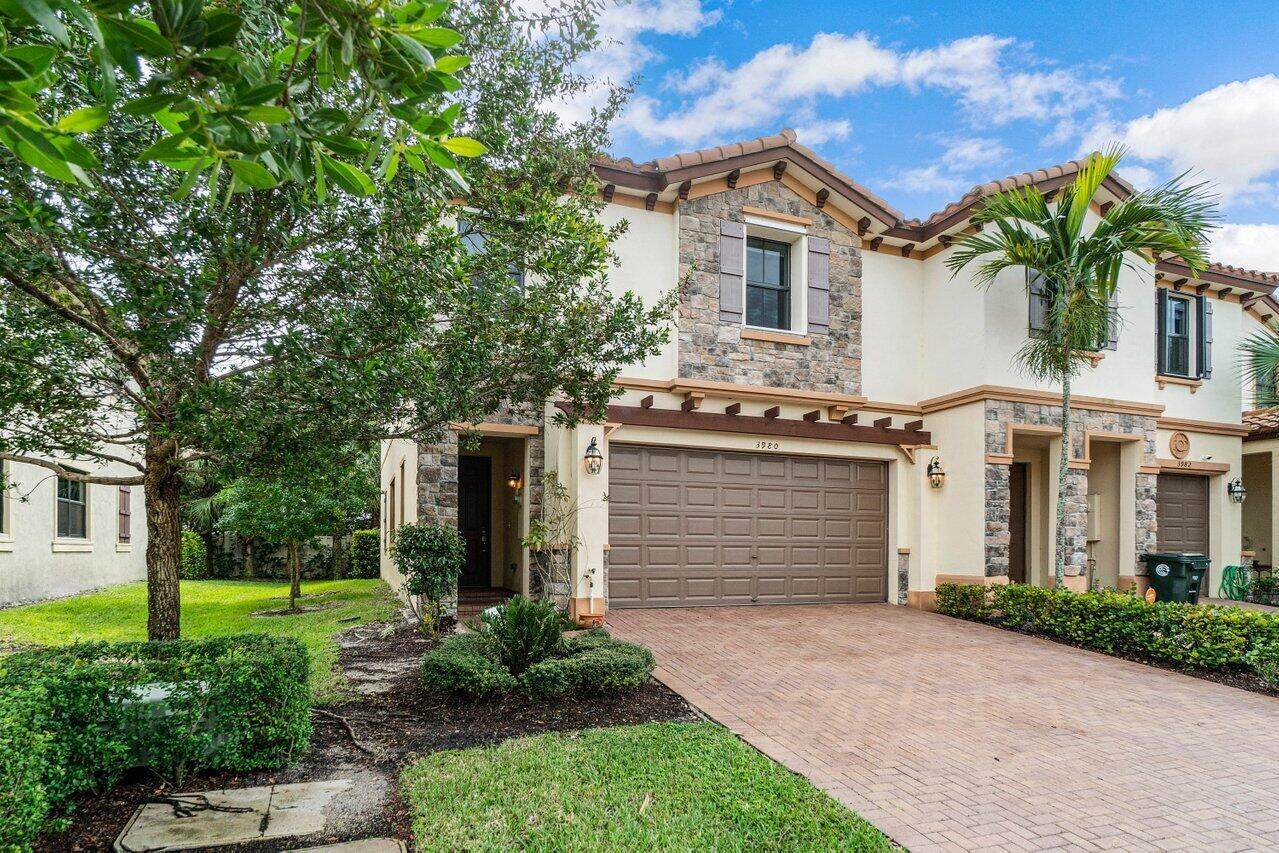3980 Devenshire Court - Photo 1