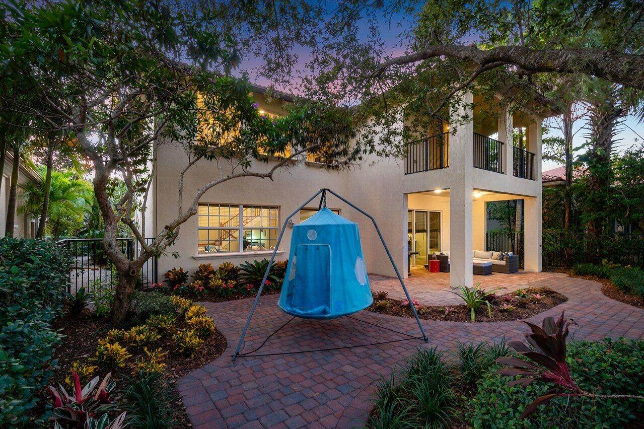 1040 Vintner Boulevard - Photo 1