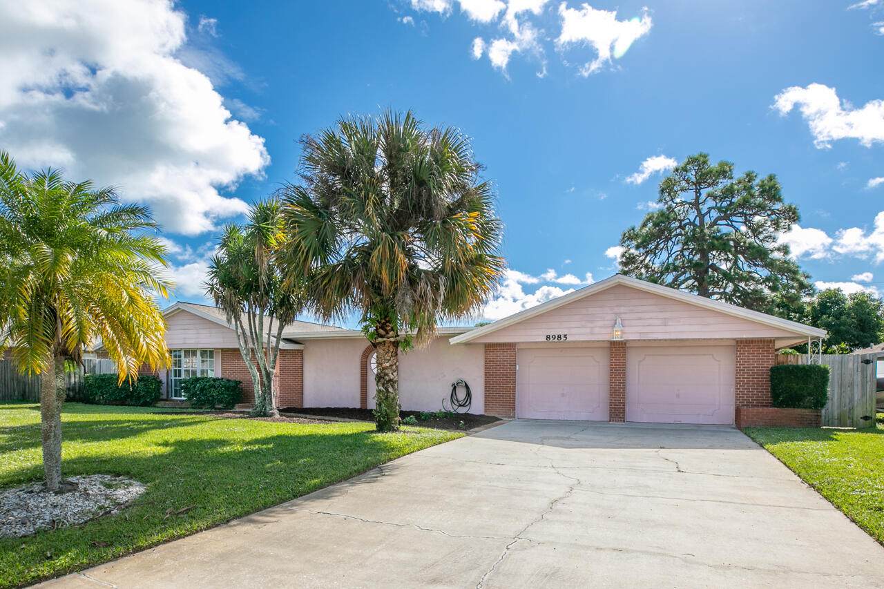 8985 Bahama Circle - Photo 1
