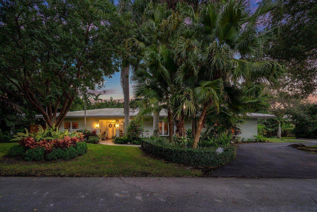 800 5th Street - Photo 1
