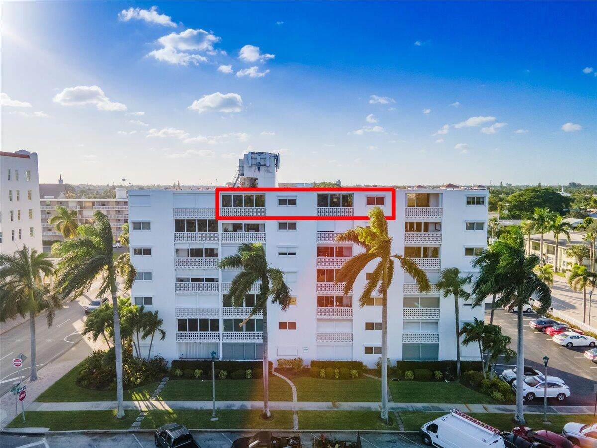1 Golfview Road - Photo 1