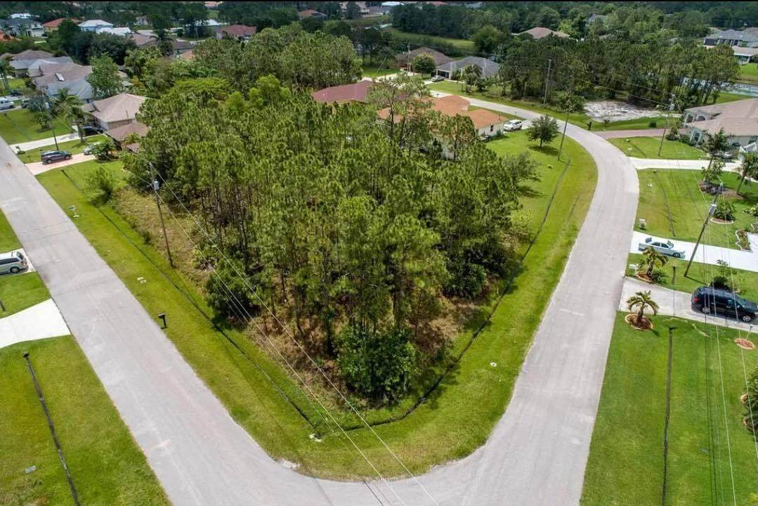 5845 Whitecap Road - Photo 1