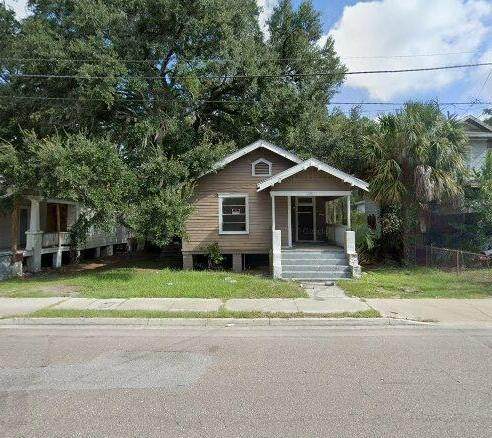 1125 11th Street - Photo 1