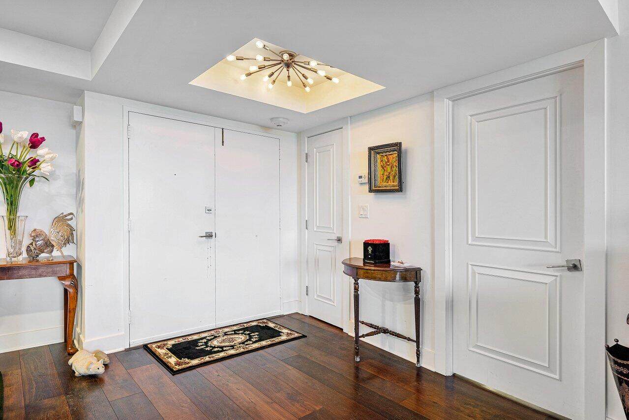 130 Sunrise Avenue - Photo 1