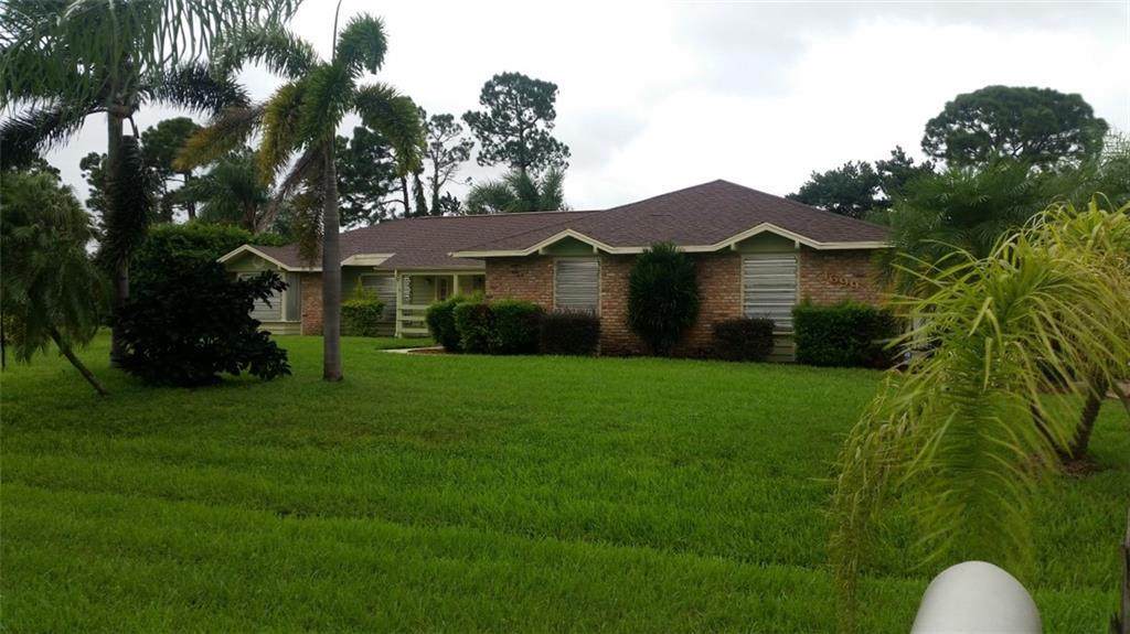 1699 Blockton Avenue - Photo 1