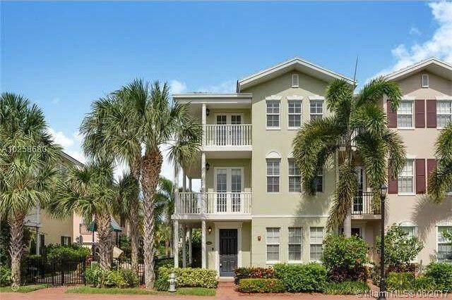 1041 Heritage Club Circle - Photo 1