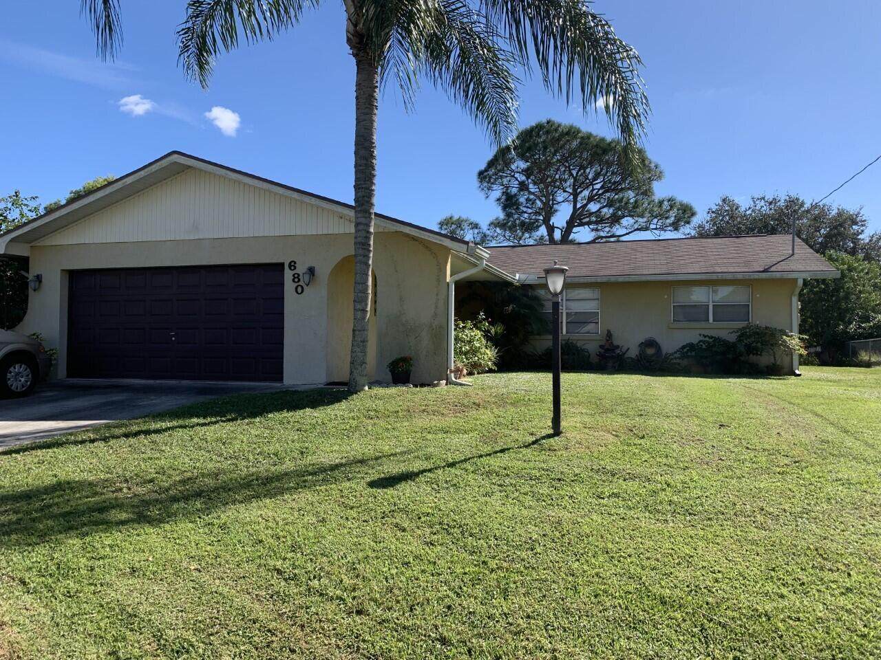 680 Evergreen Terrace - Photo 1